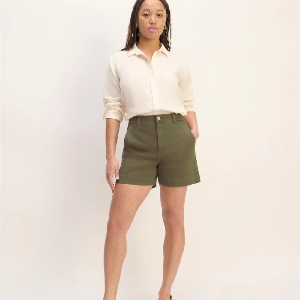 Everlane Utility Kalamata shorts